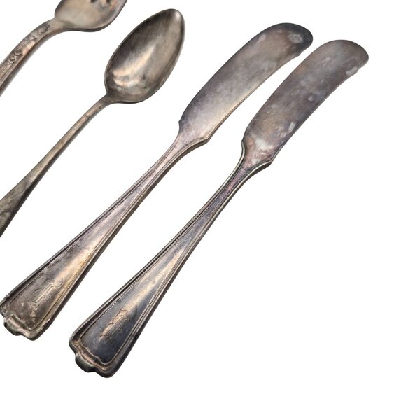 Antique Silver Plated Flatware Set Fork Spoon Butter Knives Elegant JJ3781 - Picture 3 of 14